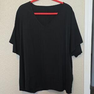 Black V-Neck Short Sleeve Top